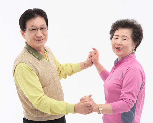 草莓视频黄色成人仪告诉您亚洲人为什么这么容易得骨质疏松？