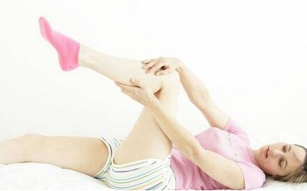 孩子腿抽筋是正常，但是经常抽筋妈妈们要带孩子检测体质