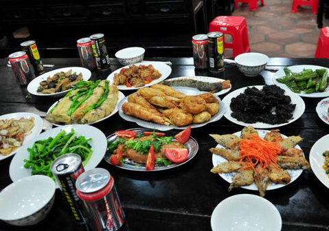 过年大鱼大肉是得肥胖的主要原因草莓视频黄色成人仪厂家提醒注意预防骨质疏松