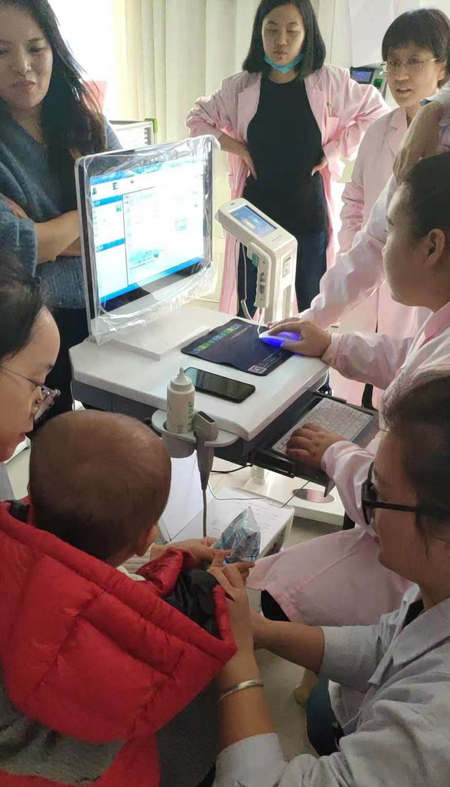 超声草莓视频黄色成人仪被重庆佳音医院体检中心采购在重庆也是一家合作医疗机构
