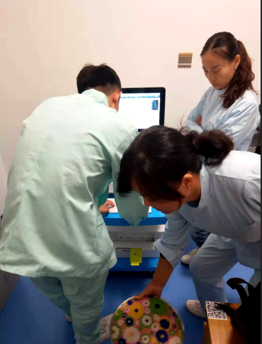 儿童草莓视频黄色成人仪走进童宜康儿童保健按摩中心专业给婴幼儿童做检测的保健中心 儿童草莓视频黄色成人仪走进童宜康儿童保健按摩中心专业给婴幼儿童做检测的保健中心